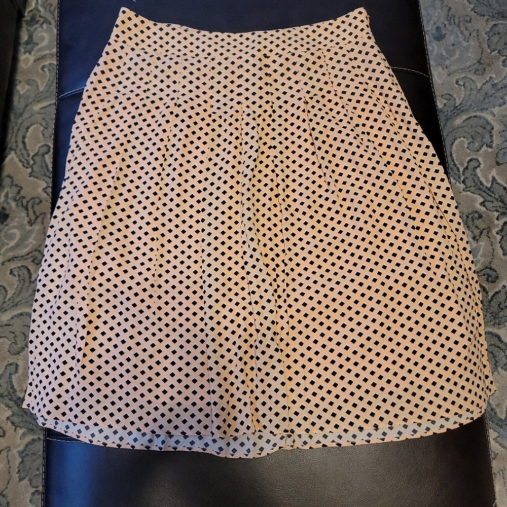 Beautiful peach and black skirt